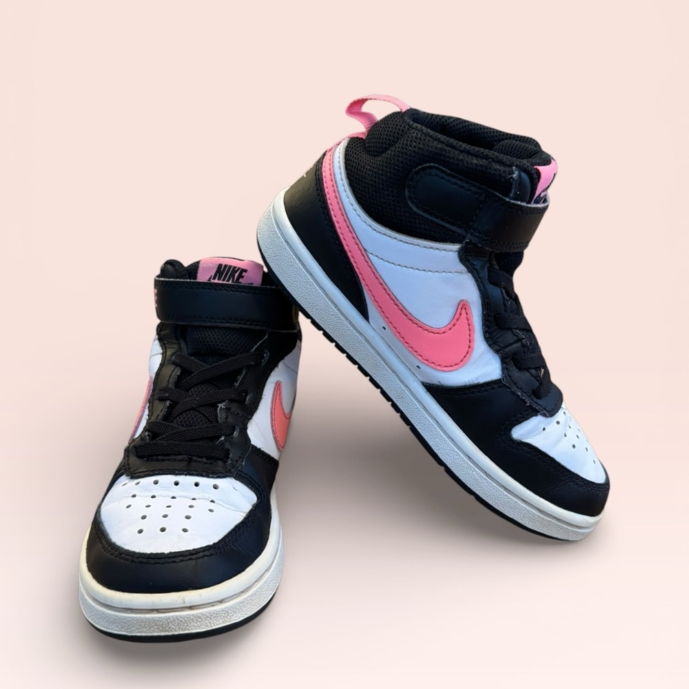 Nike Black Pink Sneakers 12.5C